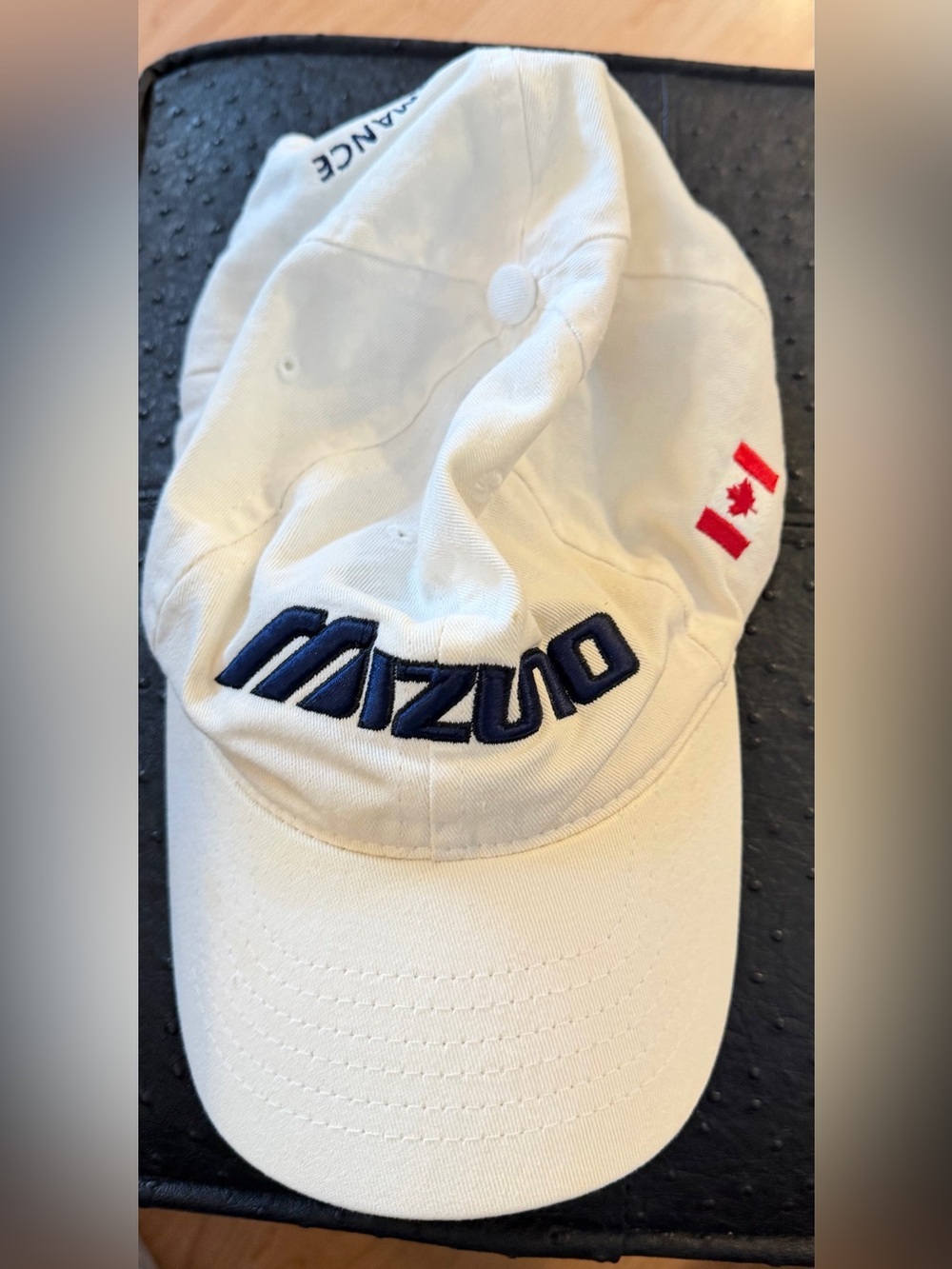 Mizuno Performance White Embroidered Canada Flag Adjustable Golf Cap Hat